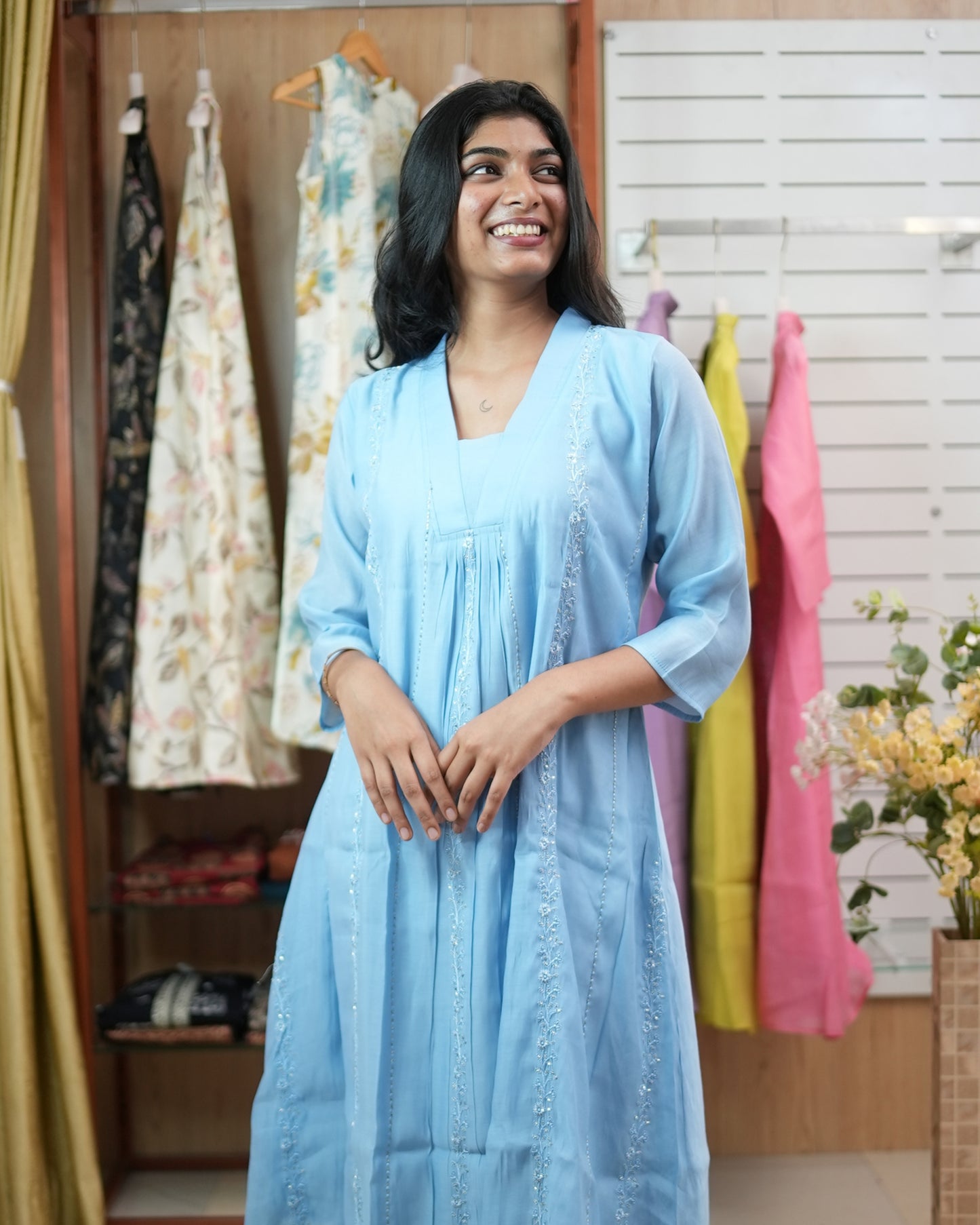 Women Jaipur self-printed cotton 3-piece suit set in pink - Lillyberry