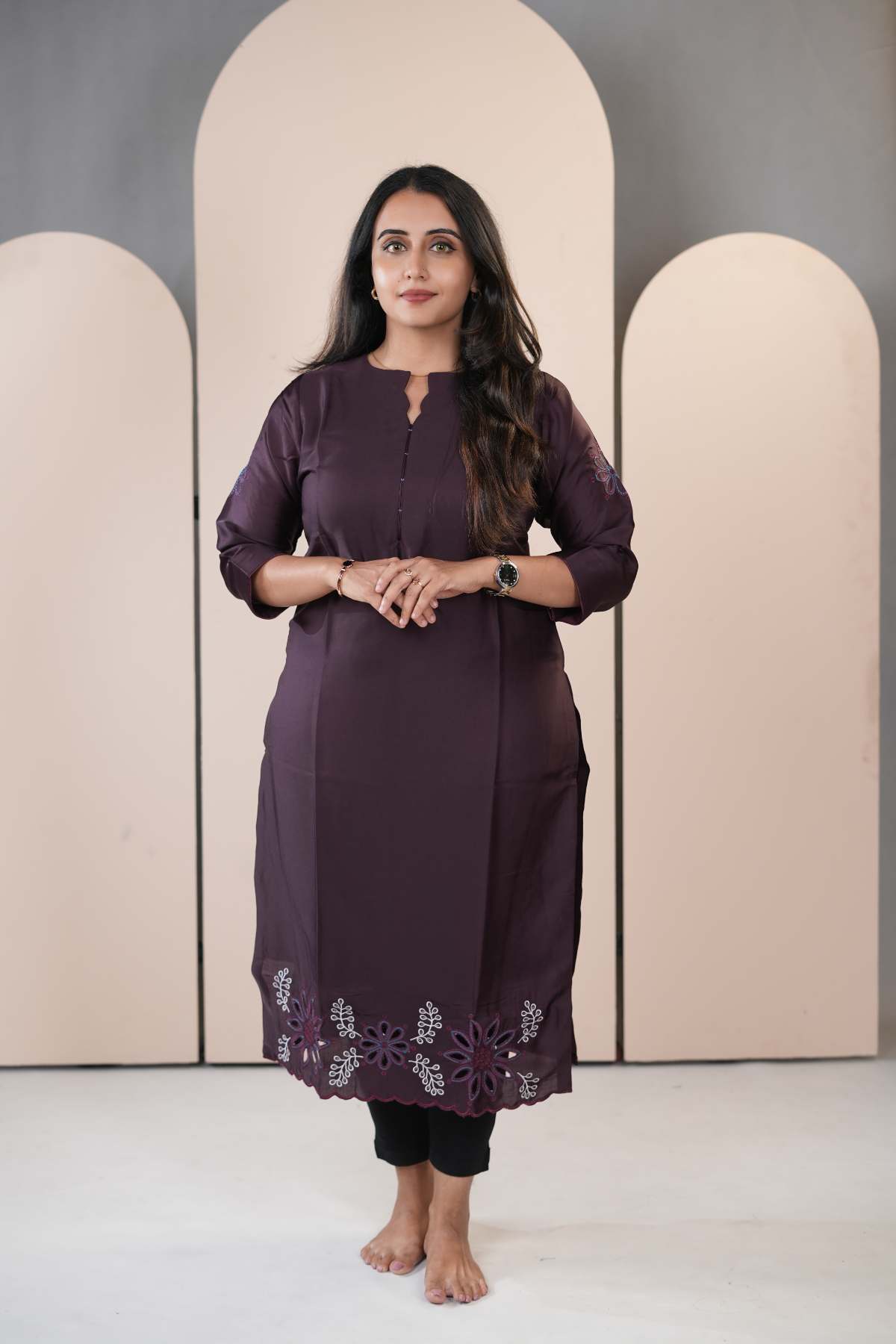 Scallop Neck Kurti – LB008