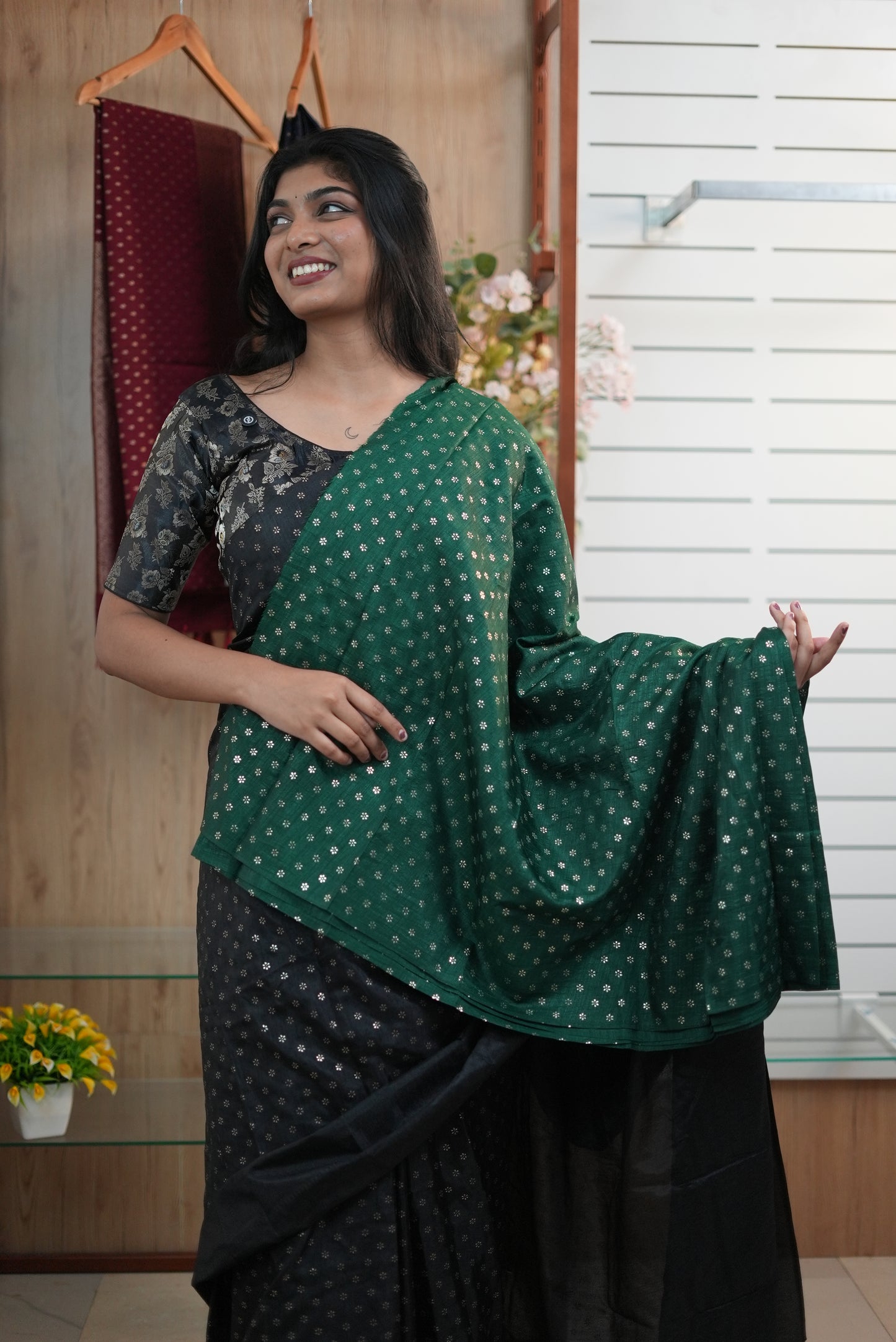 Women Kashmiri Silk Saree with Foil Print | Daily Wear-LB0026