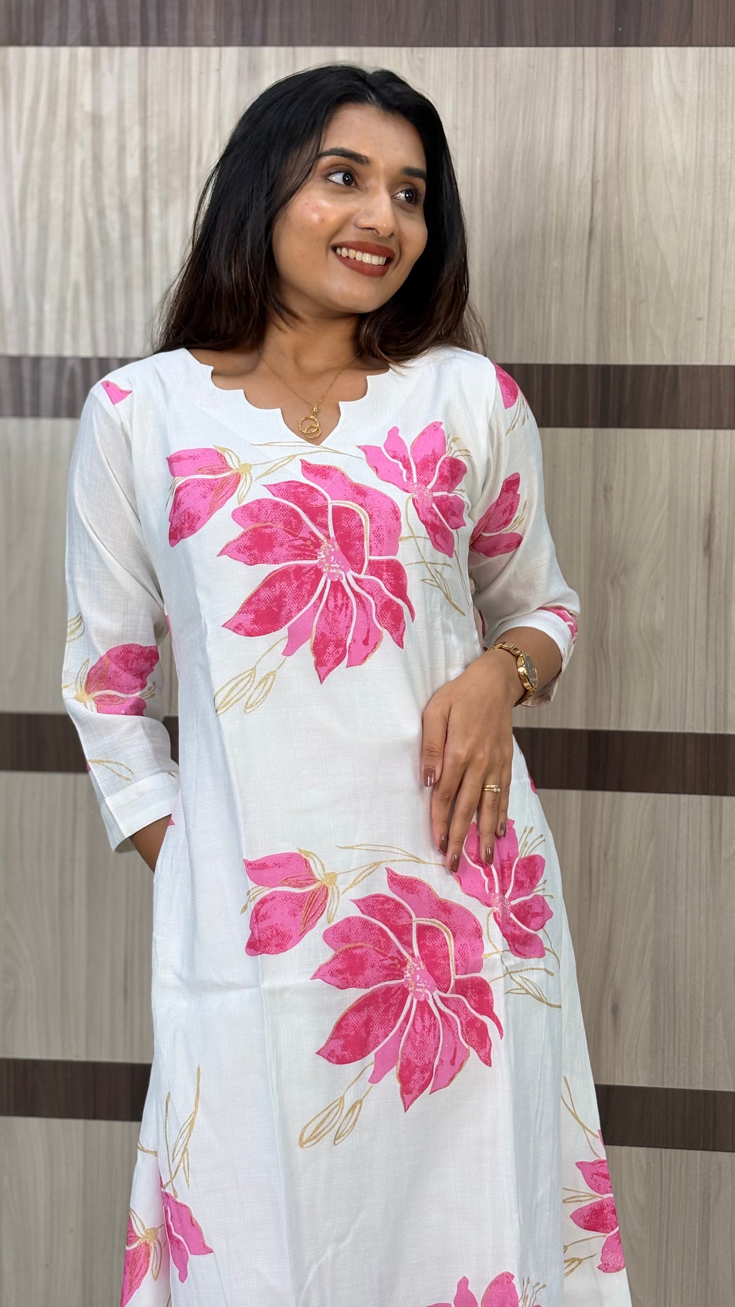 White Vertican Silk Floral Coord Set with Semi-Palazzo – LB0019